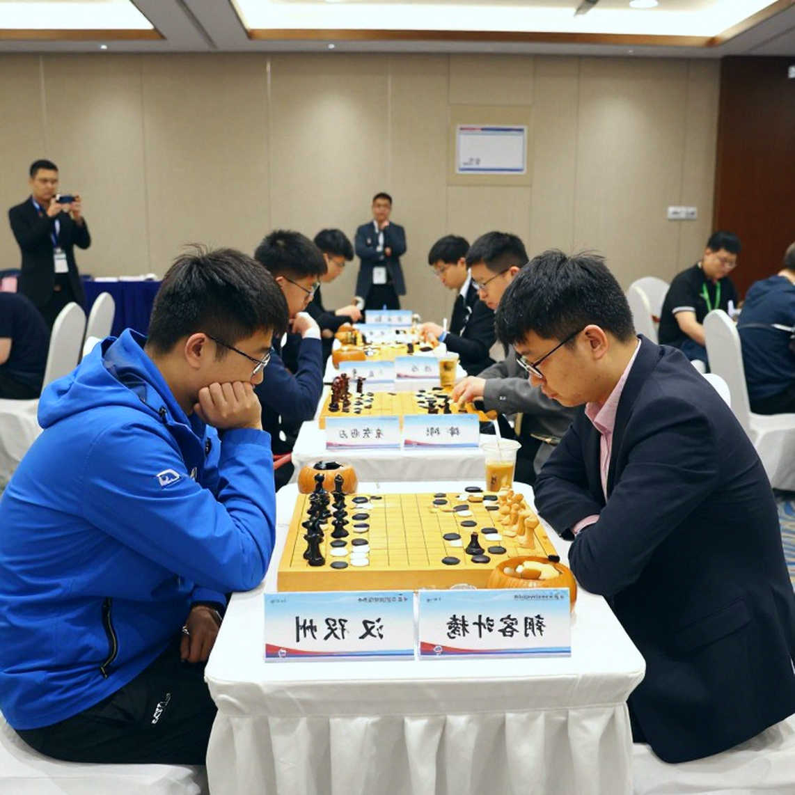Kostya Kavutskiy gia nhập ChessBase: Canh bạc huấn luyện và cuộc chiến tác giả ngầm trong ngành cờ vua